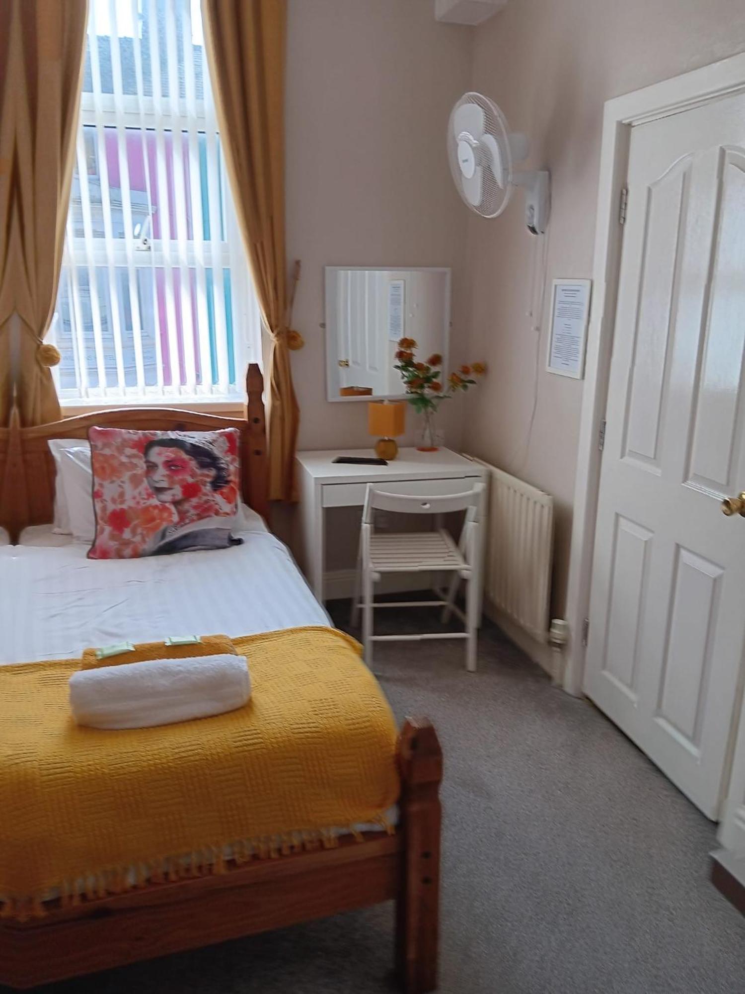 Fairway Hotel Blackpool Buitenkant foto