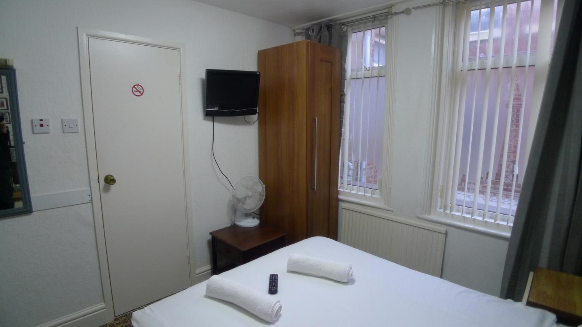 Fairway Hotel Blackpool Buitenkant foto